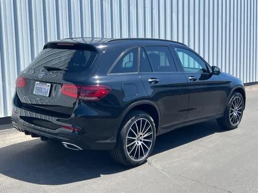 Black 2022 Mercedes-Benz GLC 300 Base