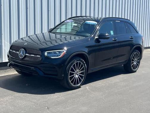 Black 2022 Mercedes-Benz GLC 300 Base