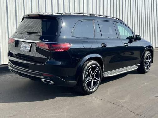 2025 Mercedes-Benz GLS 450 4MATIC