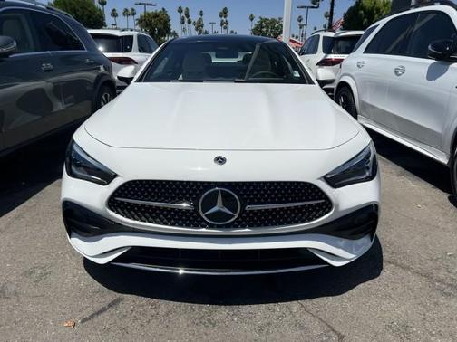 Polar White 2026 Mercedes-Benz CLE 300 Base 4MATIC