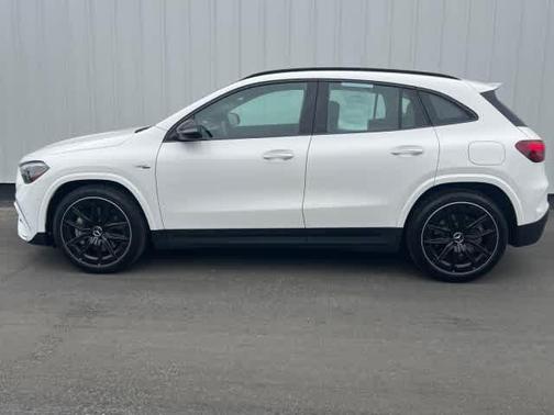 2025 Mercedes-Benz AMG GLA 35 Base