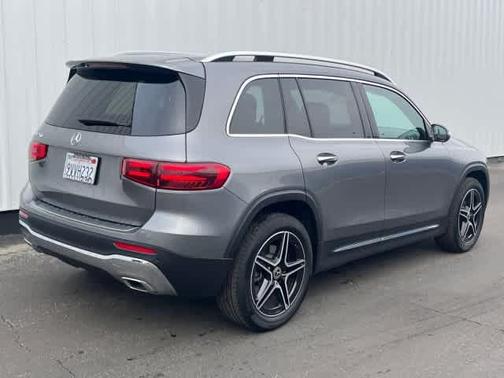 2026 Mercedes-Benz GLB 250 Base