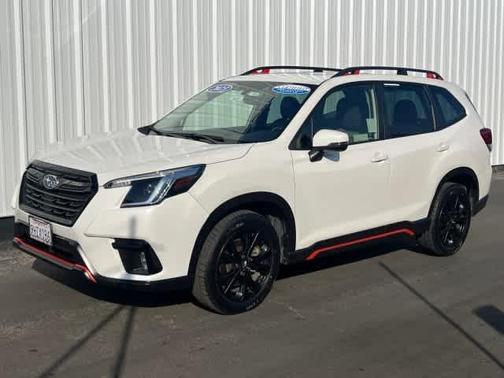 2023 Subaru Forester Sport