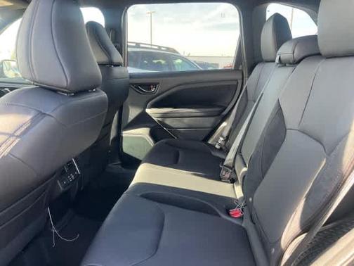 2025 Subaru Forester Hybrid Touring