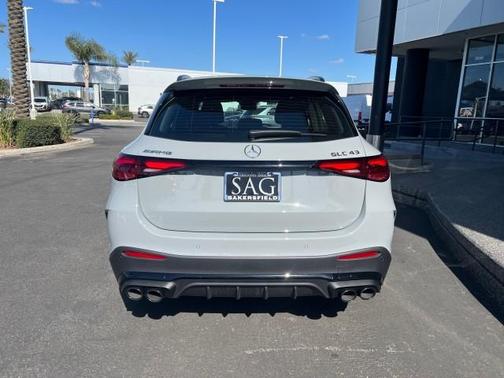 2026 Mercedes-Benz AMG GLC 43 Base