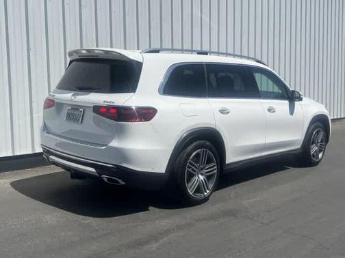 2024 Mercedes-Benz GLS 450 4MATIC