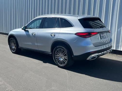 2025 Mercedes-Benz GLC 300 Base