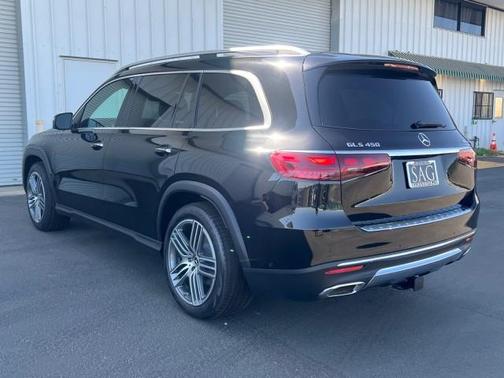 2025 Mercedes-Benz GLS 450 4MATIC
