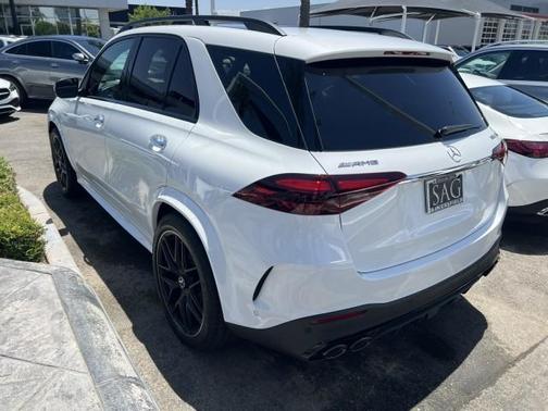 MANUFAKTUR Moonlight White Metallic 2026 Mercedes-Benz AMG GLE 53 Base