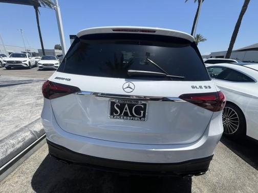 MANUFAKTUR Moonlight White Metallic 2026 Mercedes-Benz AMG GLE 53 Base