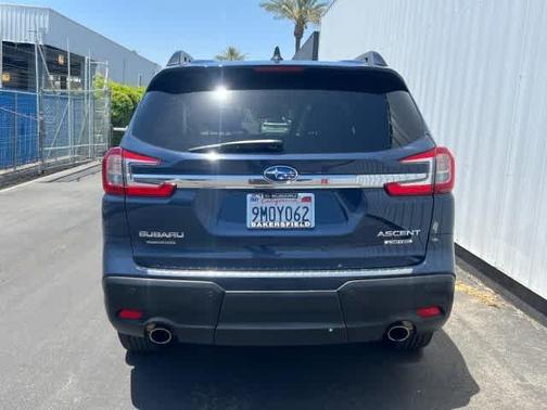 Cosmic Blue Pearl 2024 Subaru Ascent Limited