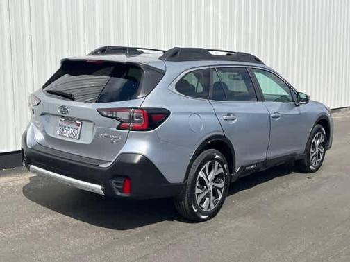 2021 Subaru Outback Limited XT