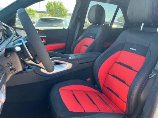 2025 Mercedes-Benz AMG GLE 63 S