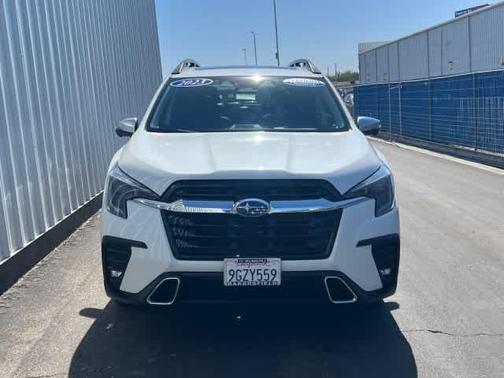 Crystal White Pearl 2023 Subaru Ascent Touring 7-Passenger