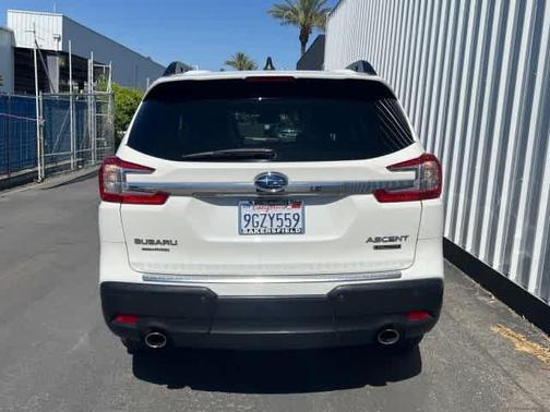 Crystal White Pearl 2023 Subaru Ascent Touring 7-Passenger