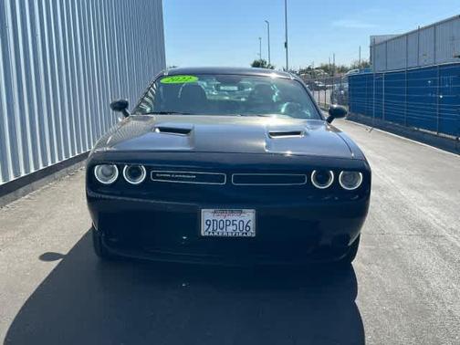 2022 Dodge Challenger SXT