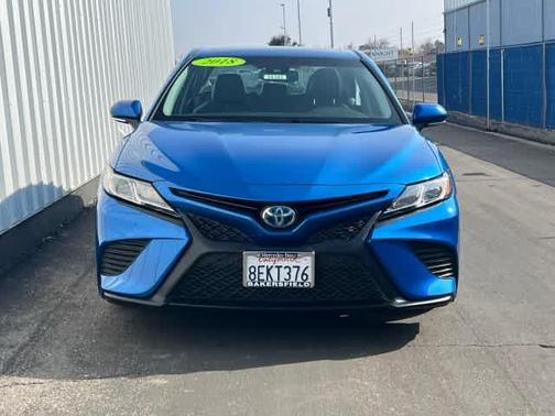 2018 Toyota Camry Hybrid SE