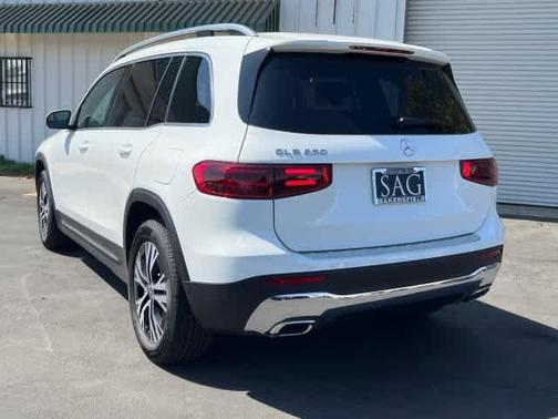 2026 Mercedes-Benz GLB 250 Base