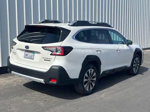 Crystal White Pearl 2024 Subaru Outback Touring