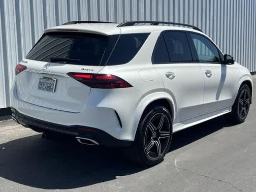 MANUFAKTUR Diamond White Metallic 2024 Mercedes-Benz GLE 350 Base 4MATIC
