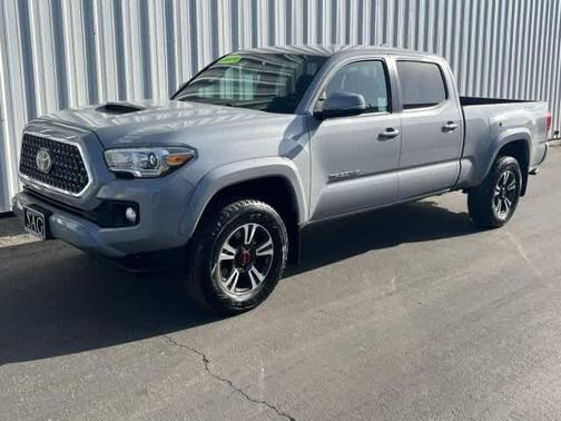 Cement 2019 Toyota Tacoma TRD Sport