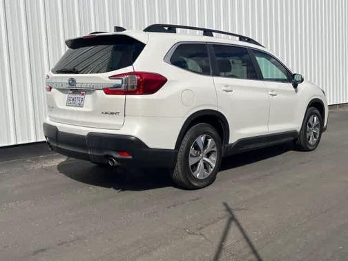 2023 Subaru Ascent Premium 8-Passenger