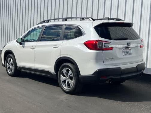 2023 Subaru Ascent Premium 8-Passenger