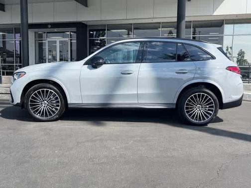 2026 Mercedes-Benz GLC 300 Base