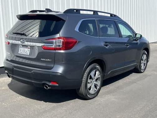 2024 Subaru Ascent Premium