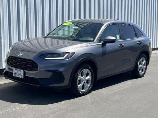 Modern Steel Metallic 2023 Honda HR-V LX