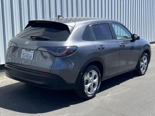 Modern Steel Metallic 2023 Honda HR-V LX