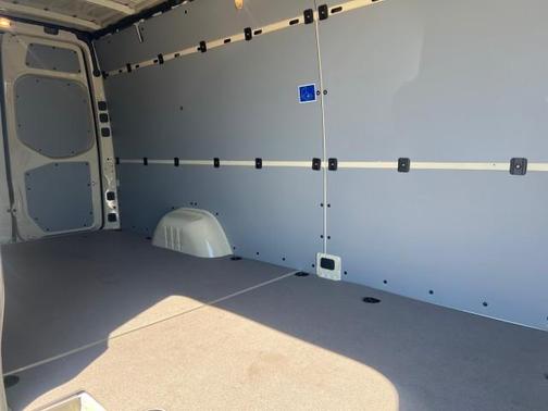 2025 Mercedes-Benz Sprinter 2500 