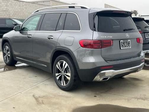 2026 Mercedes-Benz GLB 250 Base