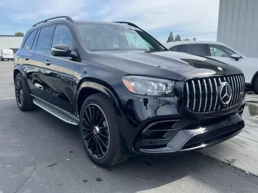 2026 Mercedes-Benz AMG GLS 63 Base