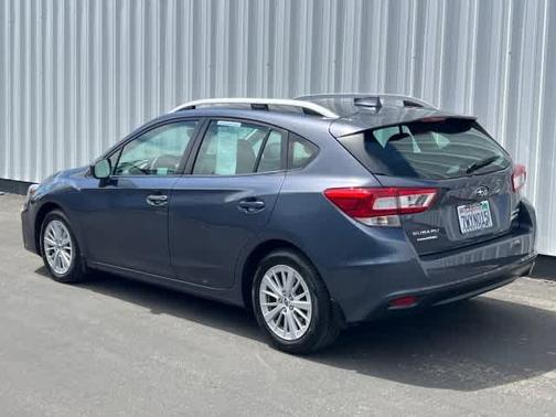 Carbide Gray Metallic 2017 Subaru Impreza 2.0i Premium