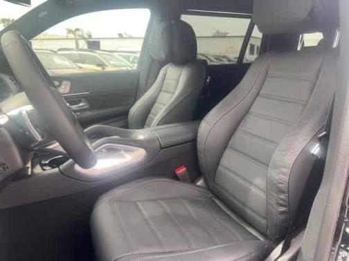 2025 Mercedes-Benz GLS 580 Base 4MATIC
