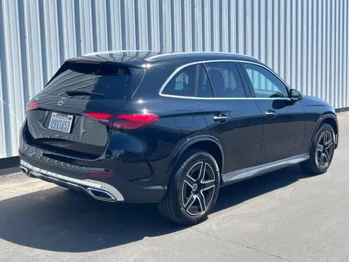 Black 2026 Mercedes-Benz GLC 300 Base
