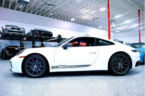 2023 Porsche 911 Carrera T