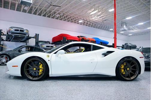 2016 Ferrari 488 GTB * ONLY 9K MILES... Giant Carbon Fiber * Race Seats!!