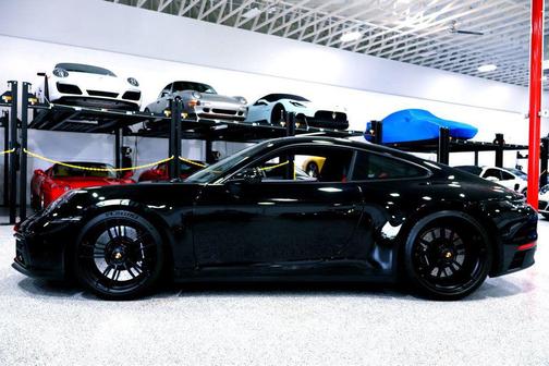 2024 Porsche 911 Carrera GTS