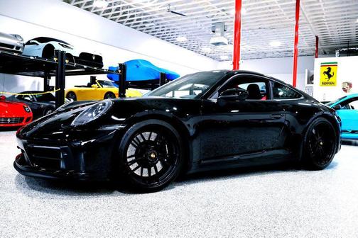 2024 Porsche 911 Carrera GTS
