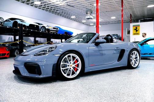 2023 Porsche 718 Spyder ONLY 890 MILES...718 SPYDER MANUAL TRANS!