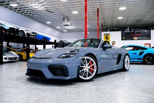 2023 Porsche 718 Spyder ONLY 890 MILES...718 SPYDER MANUAL TRANS!