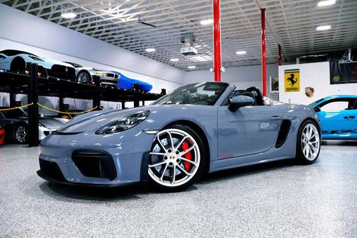 2023 Porsche 718 Spyder ONLY 890 MILES...718 SPYDER MANUAL TRANS!