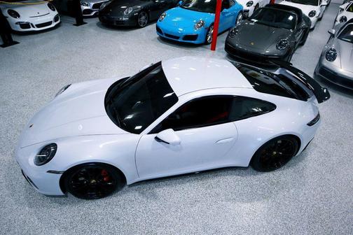 2024 Porsche 911 Carrera 4S