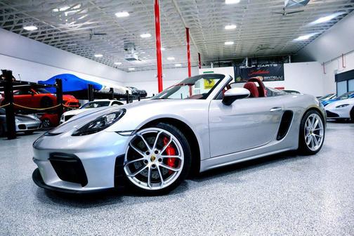 2023 Porsche 718 Spyder Roadster