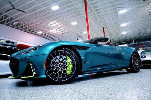 2023 Aston Martin DBS 770 Ultimate Volante