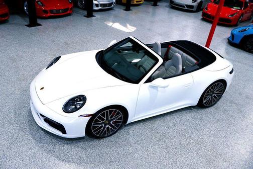 2024 Porsche 911 Carrera 4S Cabriolet