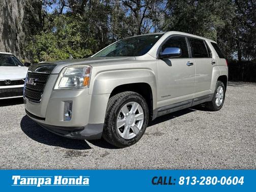 Champagne Silver 2013 GMC Terrain SLE-1