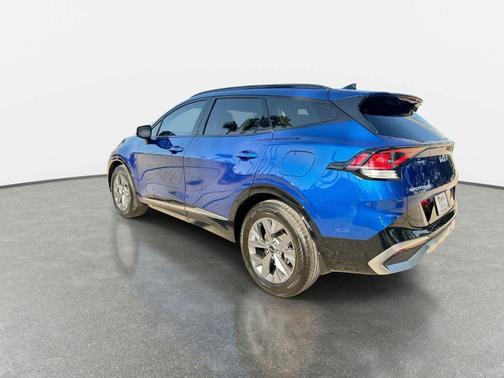 Sapphire Blue 2025 Kia Sportage SX